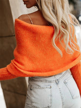 Load image into Gallery viewer, Long Sleeve Cropped Knit Top
