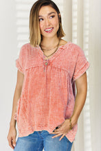 Load image into Gallery viewer, Zenana Washed Raw Hem Short Sleeve Blouse with Pockets
